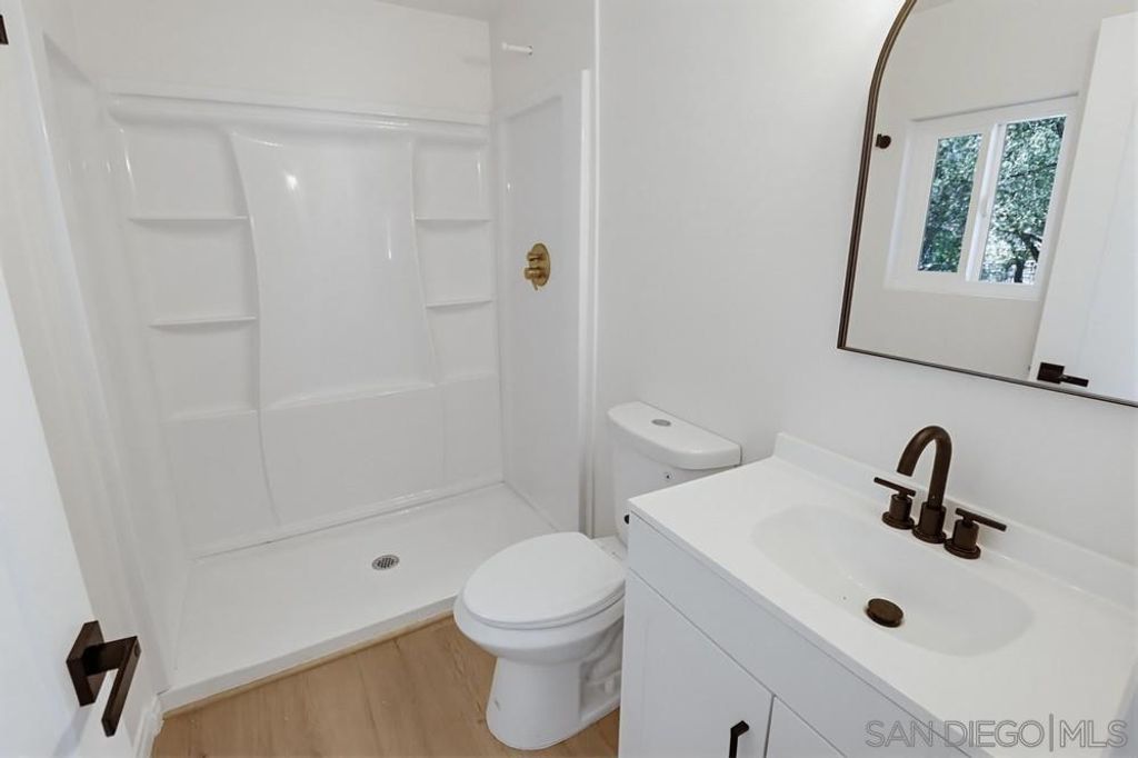 Image 9 of property listing at 29430 Cleveland Forest, Campo, CA 91906