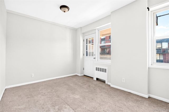 30 E Hartsdale Avenue 3L, Hartsdale, NY 10530