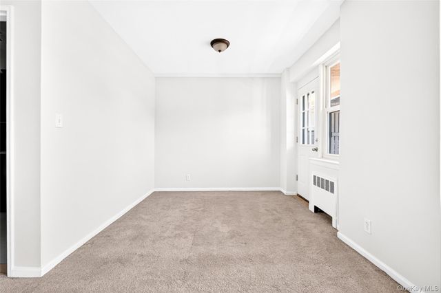 30 E Hartsdale Avenue 3L, Hartsdale, NY 10530