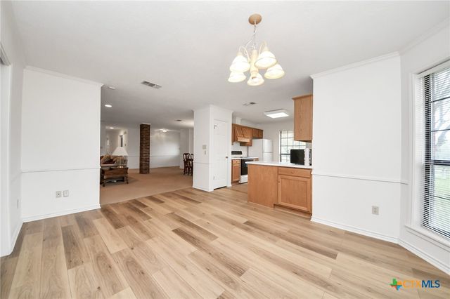 1878 BOSTIK, Cat Spring, TX 78933