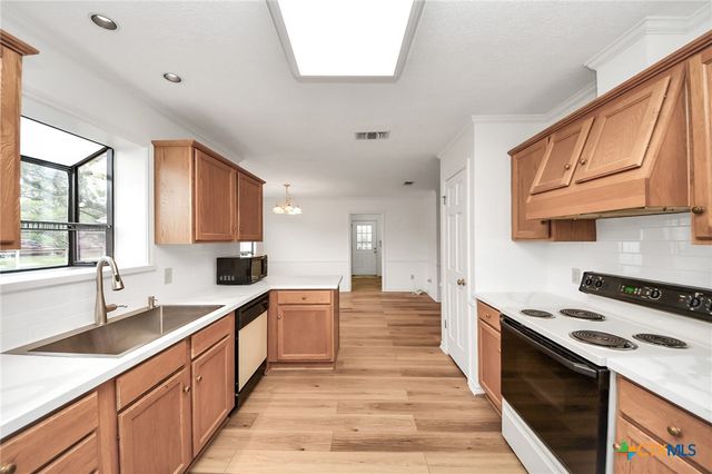 1878 BOSTIK, Cat Spring, TX 78933