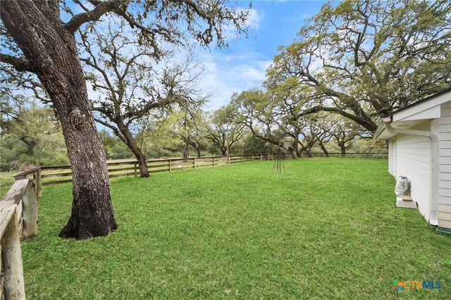 1878 BOSTIK, Cat Spring, TX 78933