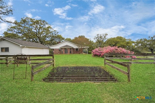 1878 BOSTIK, Cat Spring, TX 78933