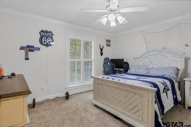 15811 S US HWY 259, Mt Enterprise, TX 75681