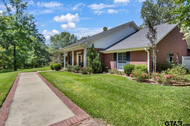 15811 S US HWY 259, Mt Enterprise, TX 75681