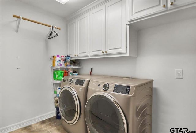 15811 S US HWY 259, Mt Enterprise, TX 75681