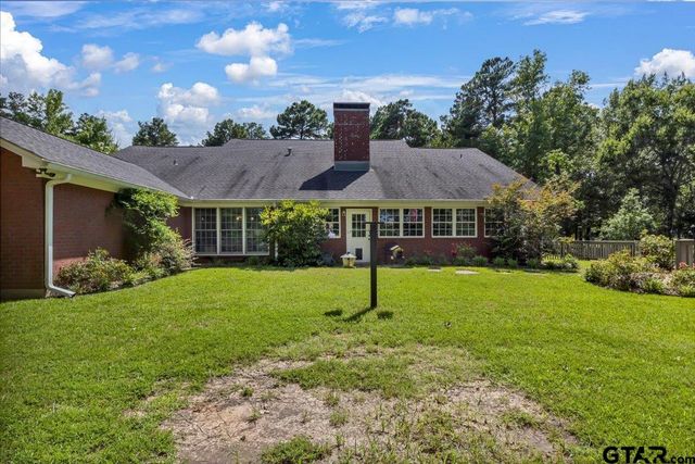 15811 S US HWY 259, Mt Enterprise, TX 75681