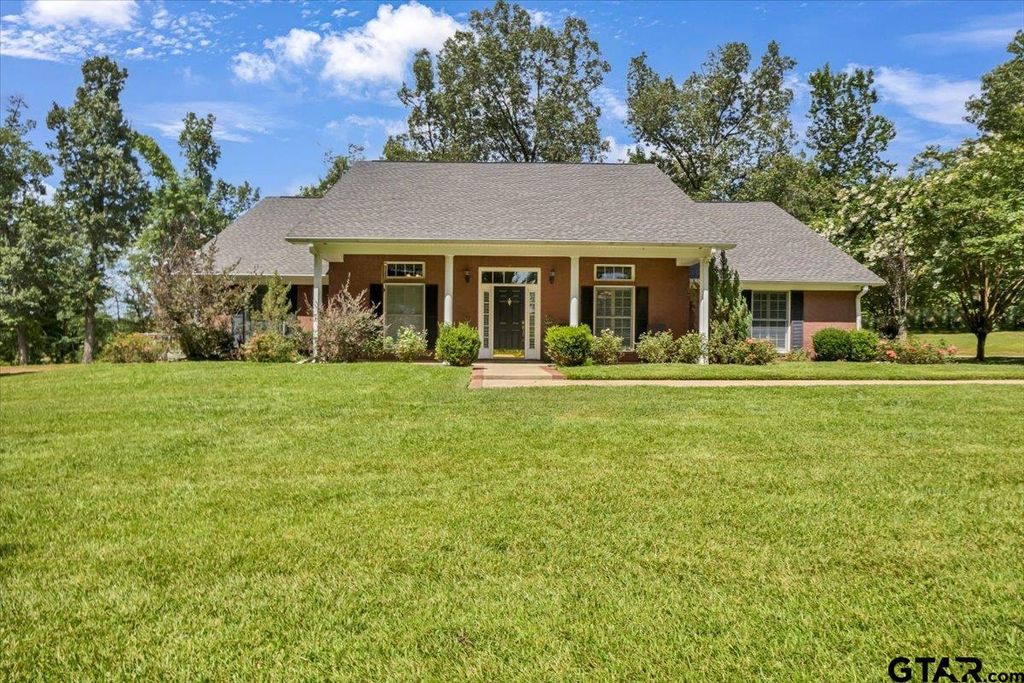 15811 S US HWY 259, Mt Enterprise, TX 75681