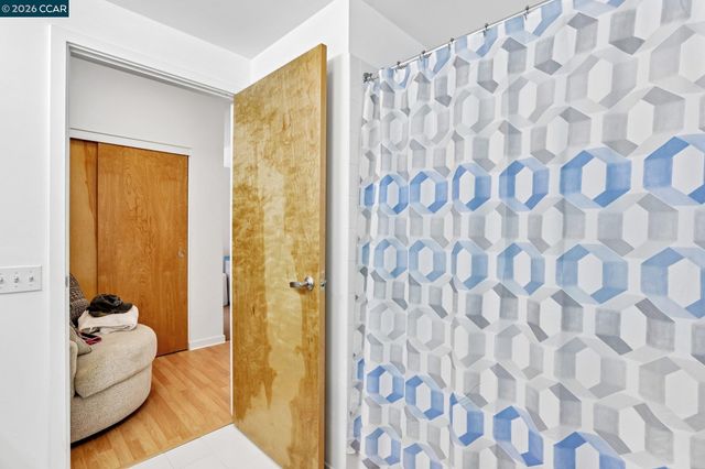 5900 3Rd St 2414, San Francisco, CA 94124