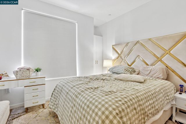 5900 3Rd St 2414, San Francisco, CA 94124