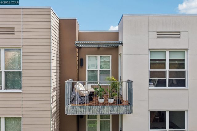 5900 3Rd St 2414, San Francisco, CA 94124