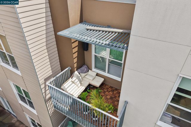 5900 3Rd St 2414, San Francisco, CA 94124