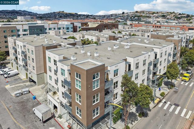 5900 3Rd St 2414, San Francisco, CA 94124