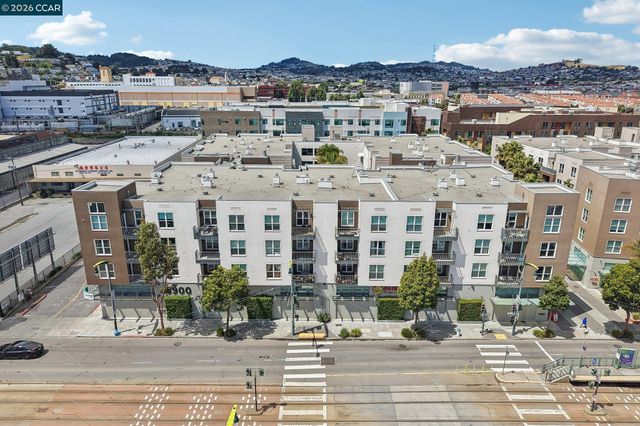 5900 3Rd St 2414, San Francisco, CA 94124