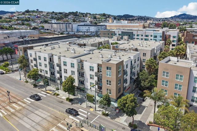 5900 3Rd St 2414, San Francisco, CA 94124