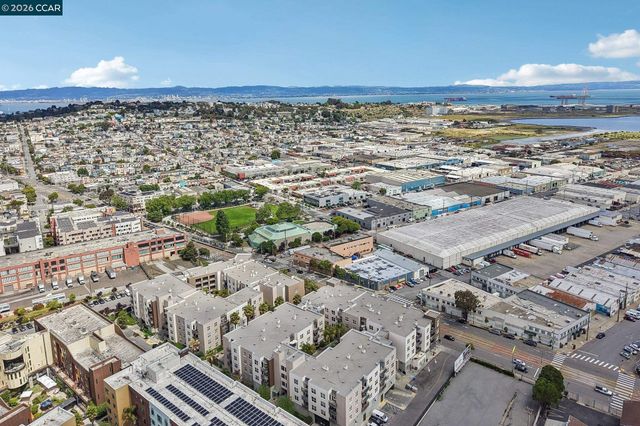 5900 3Rd St 2414, San Francisco, CA 94124