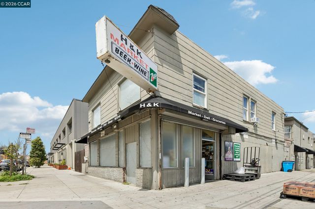 5900 3Rd St 2414, San Francisco, CA 94124