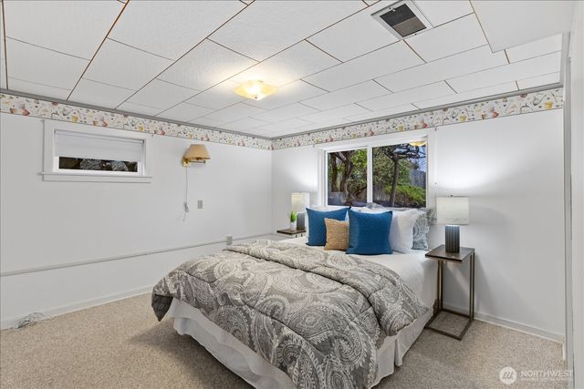 411 Crown Drive, Everett, WA 98203