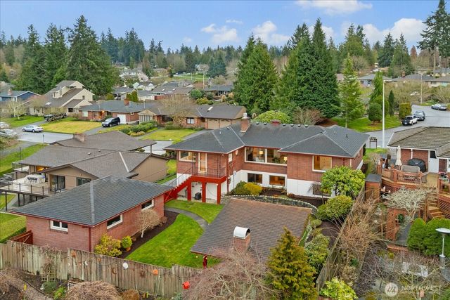 411 Crown Drive, Everett, WA 98203