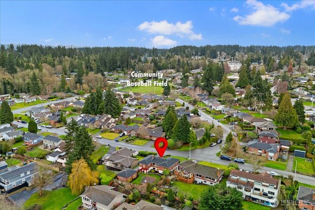 411 Crown Drive, Everett, WA 98203