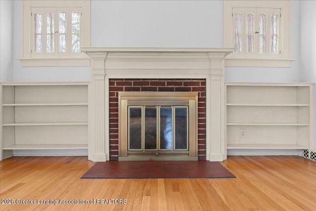 329 Wildwood Drive, East Lansing, MI 48823