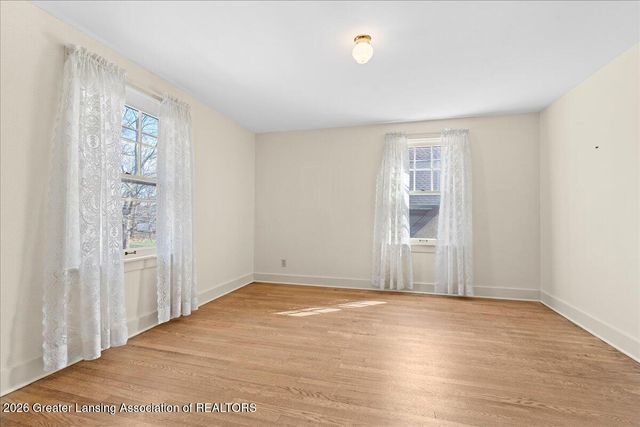 329 Wildwood Drive, East Lansing, MI 48823