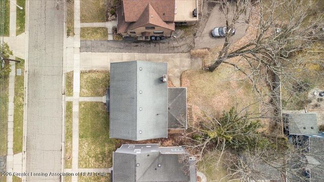 329 Wildwood Drive, East Lansing, MI 48823