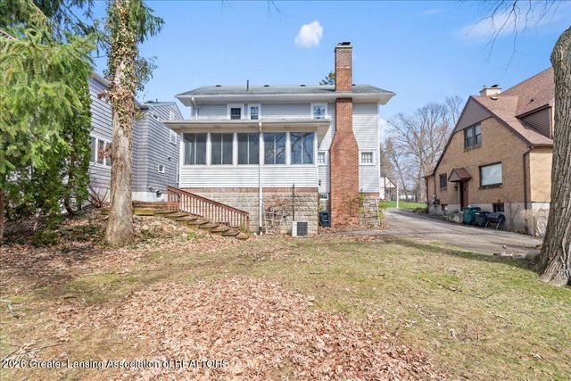 329 Wildwood Drive, East Lansing, MI 48823