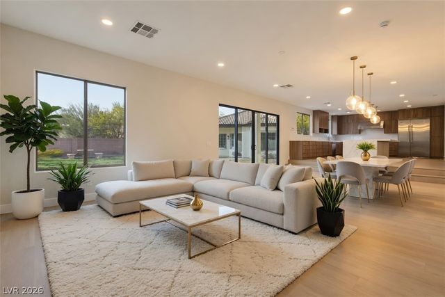 4883 Grey Mesa Street, Las Vegas, NV 89149