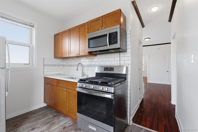 287 Logan Avenue, Bronx, NY 10465