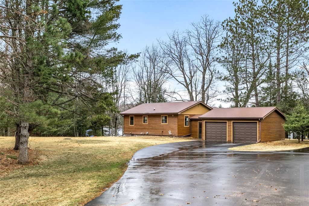 10562 Forest Circle Drive, Hayward, WI 54843