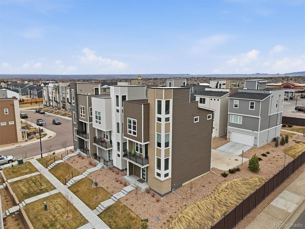 5021 S Robb St, Littleton, CO 80127