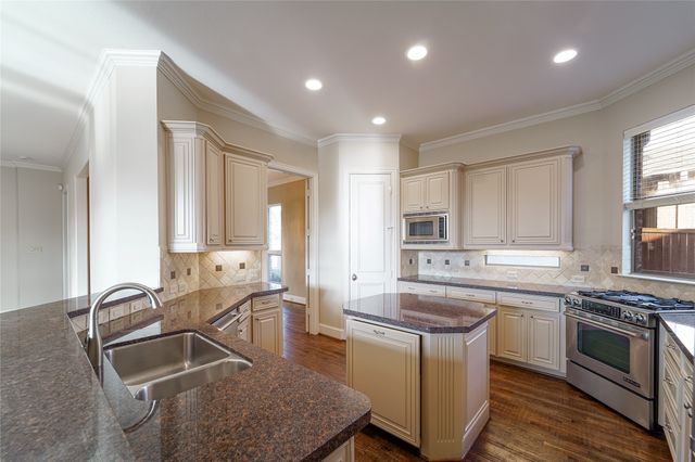 5124 Miller Avenue, Dallas, TX 75206