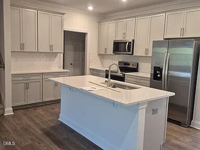 2318 Sugar Cone Way, Fuquay Varina, NC 27526