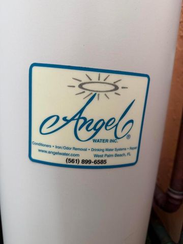 9050 Cypress Hollow Drive, Palm Beach Gardens, FL 33418