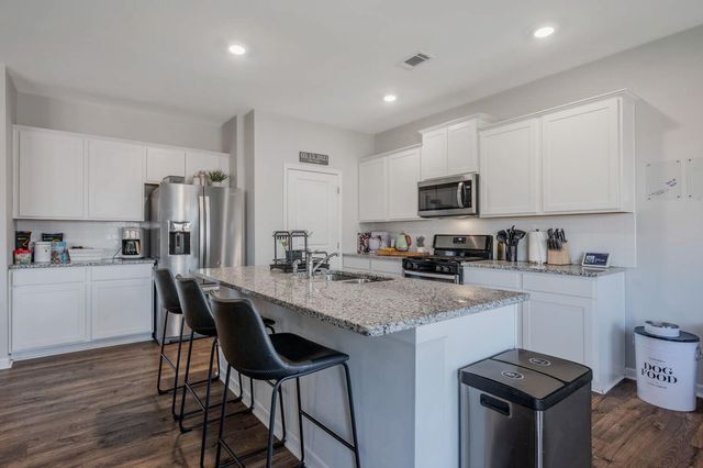 6459 Prickly Loop, Ooltewah, TN 37363