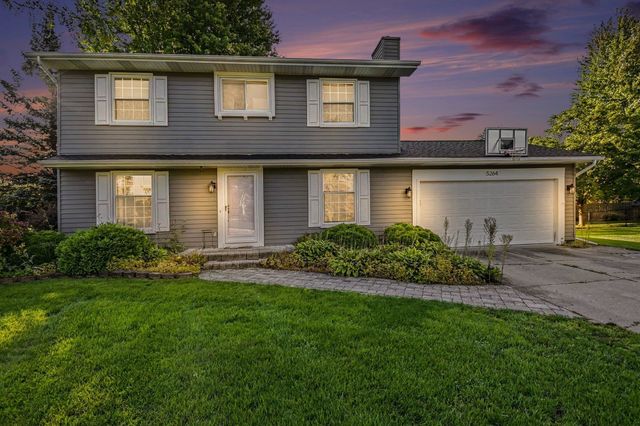 5264 S Glen Oak Drive, Saginaw, MI 48603