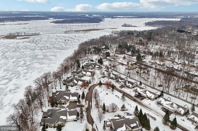 11187 Eagle Ridge Way, Chisago City, MN 55013