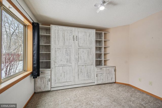 11187 Eagle Ridge Way, Chisago City, MN 55013