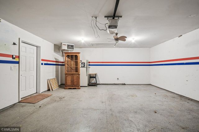 11187 Eagle Ridge Way, Chisago City, MN 55013