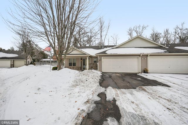 11187 Eagle Ridge Way, Chisago City, MN 55013