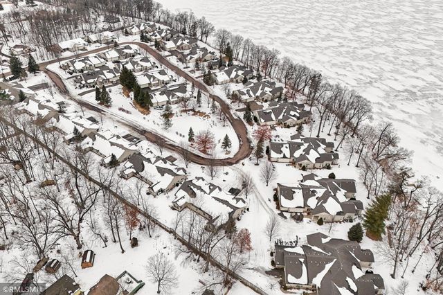 11187 Eagle Ridge Way, Chisago City, MN 55013