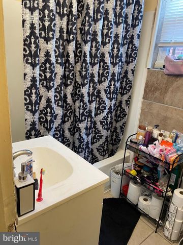 619 E WISHART ST, Philadelphia, PA 19134