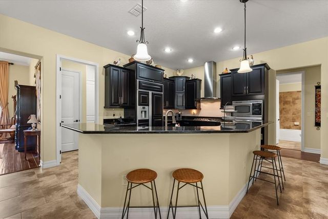 25447 HIGH HAMPTON CIRCLE, Sorrento, FL 32776