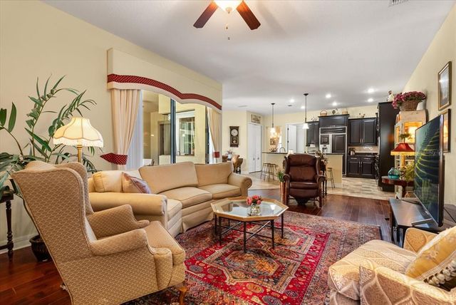25447 HIGH HAMPTON CIRCLE, Sorrento, FL 32776
