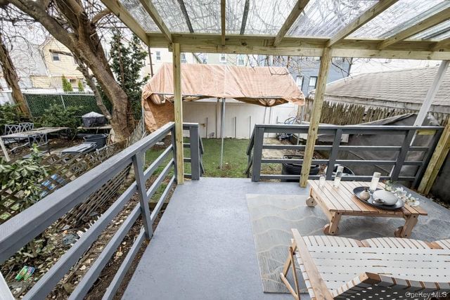 967 E 94th Street, Brooklyn, NY 11236