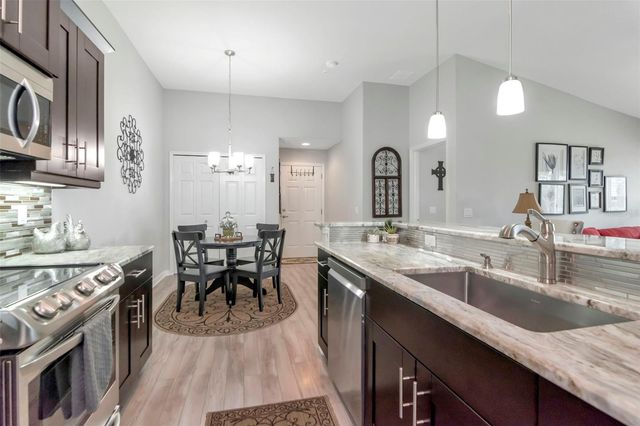 6395 BANYAN BOULEVARD 303, New Port Richey, FL 34652