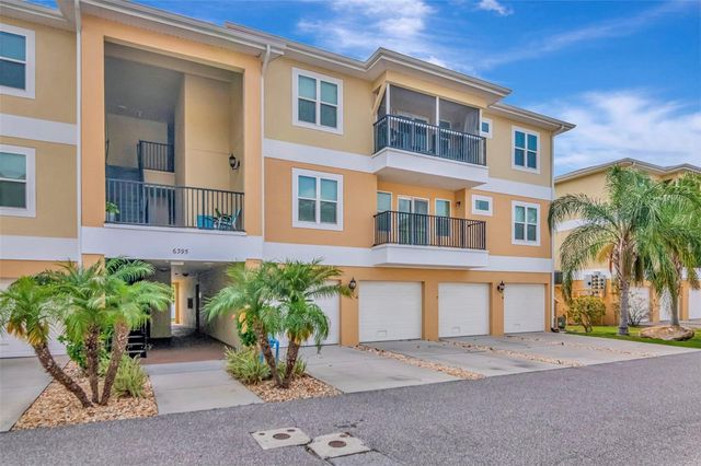 6395 BANYAN BOULEVARD 303, New Port Richey, FL 34652