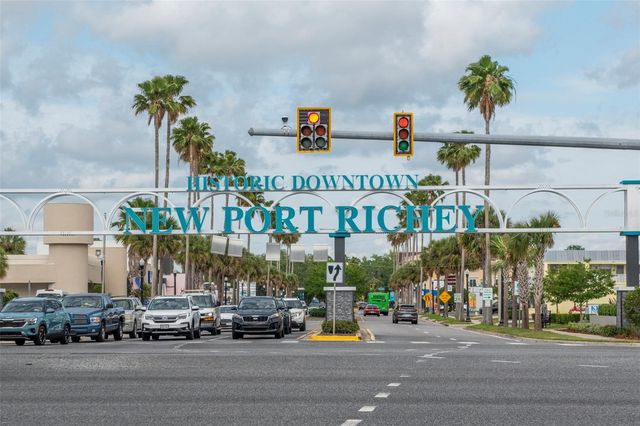 6395 BANYAN BOULEVARD 303, New Port Richey, FL 34652