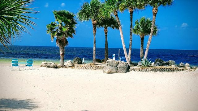 6395 BANYAN BOULEVARD 303, New Port Richey, FL 34652